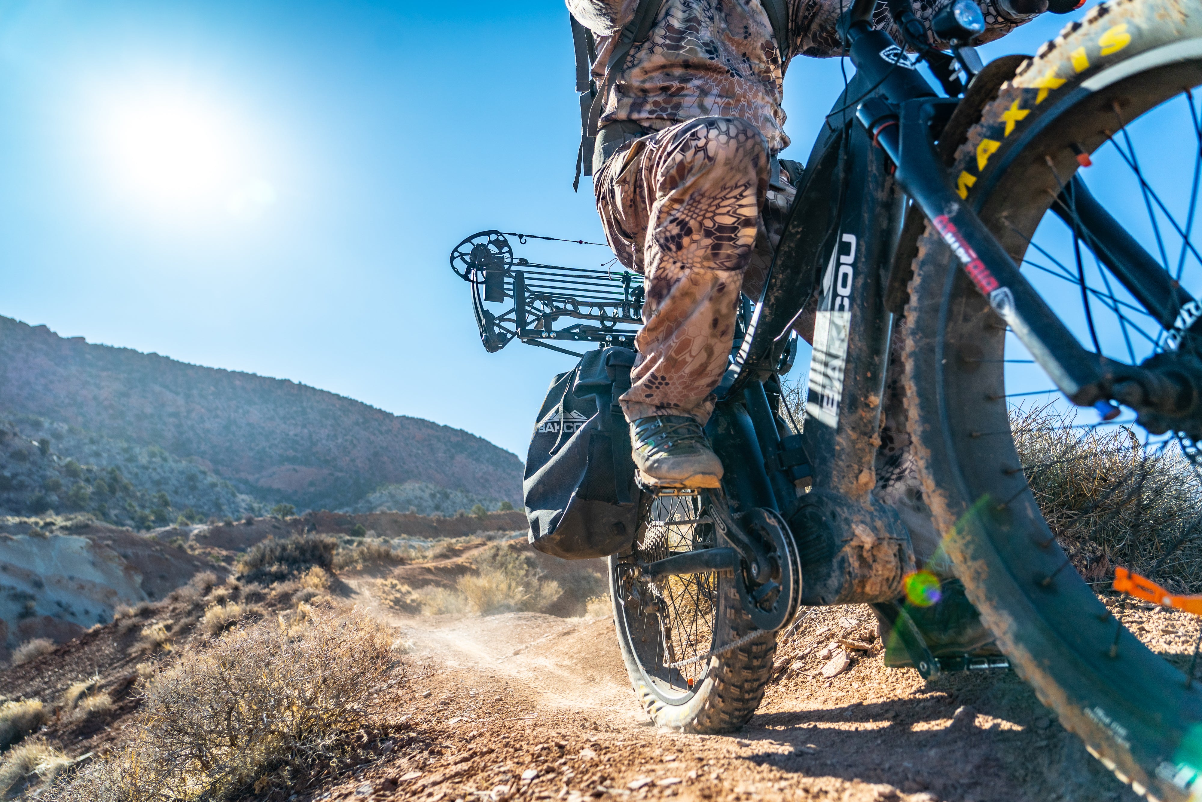 BAKCOU e-Bikes & Accessories