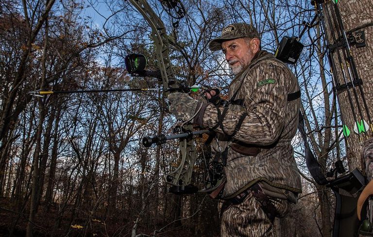 Gold Tip HUNTER SHAFTS (dozen)